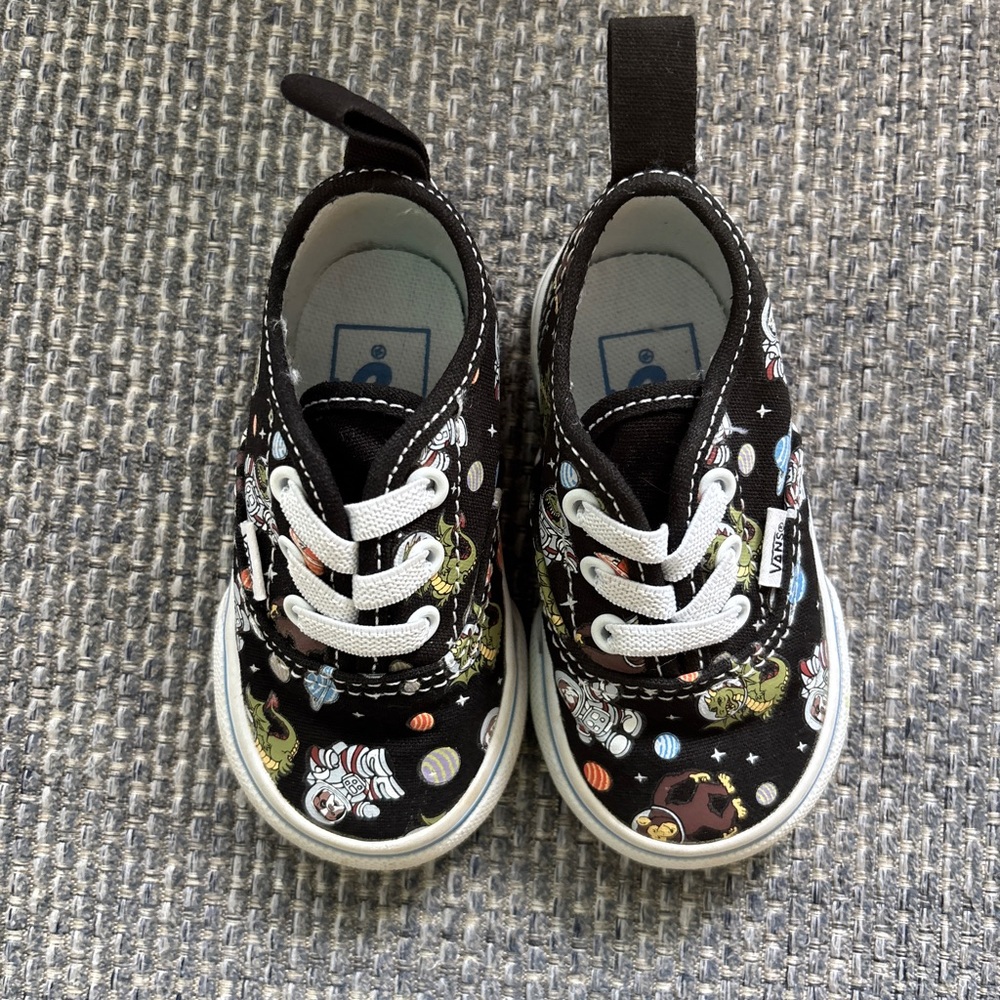 🌌 Vans Toddler Glow Cosmic Zoo Authentic Elastic Sneakers – Size 4 👟✨ - Picture 7 of 7